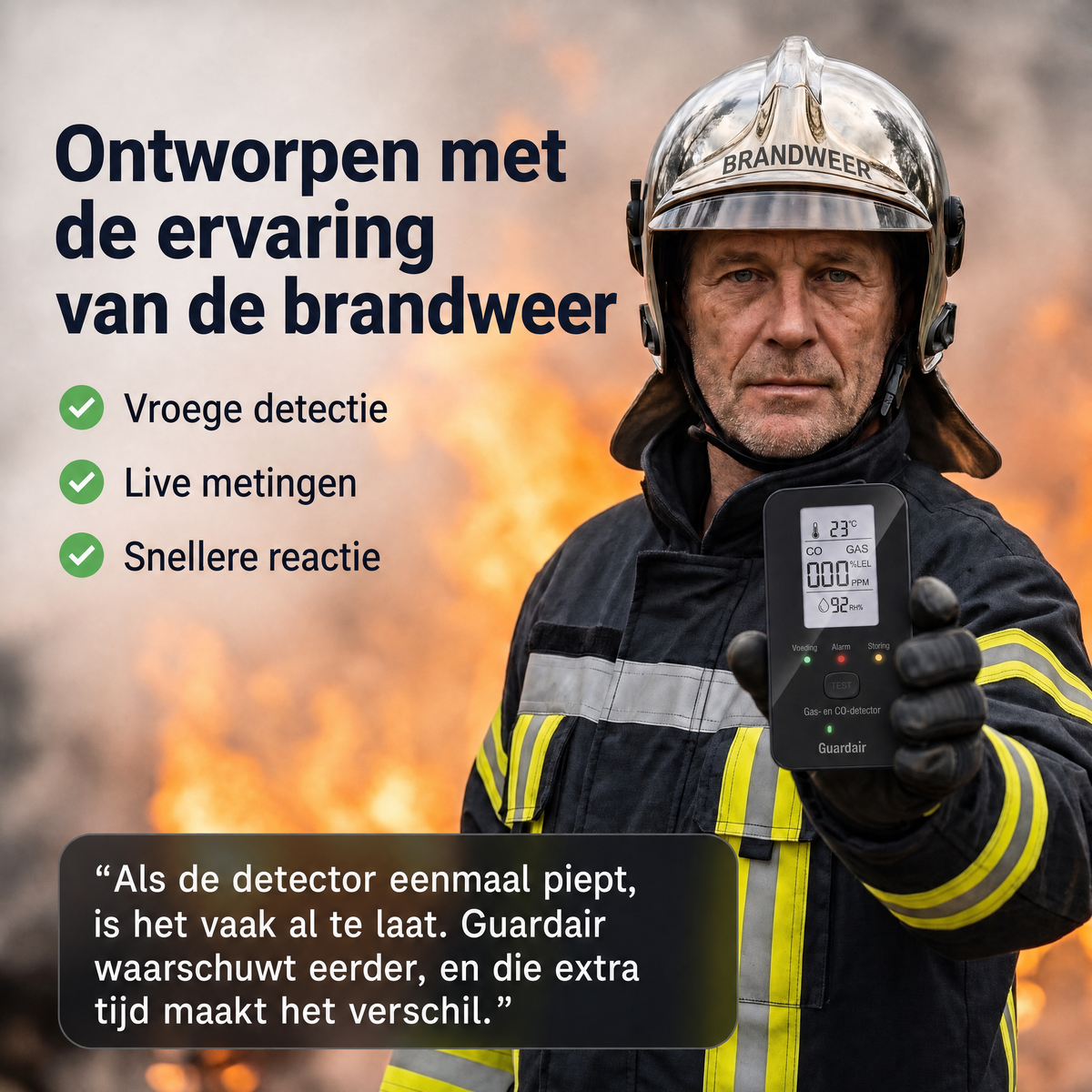 Guardair in de hand, niveau 3-sensor met statuslampjes